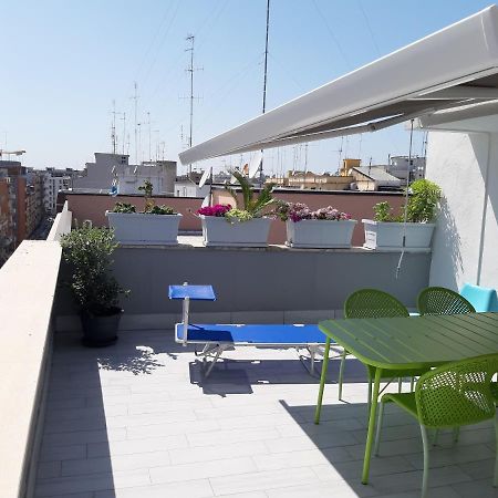 Attico Con Terrazza A Bari Διαμέρισμα Εξωτερικό φωτογραφία