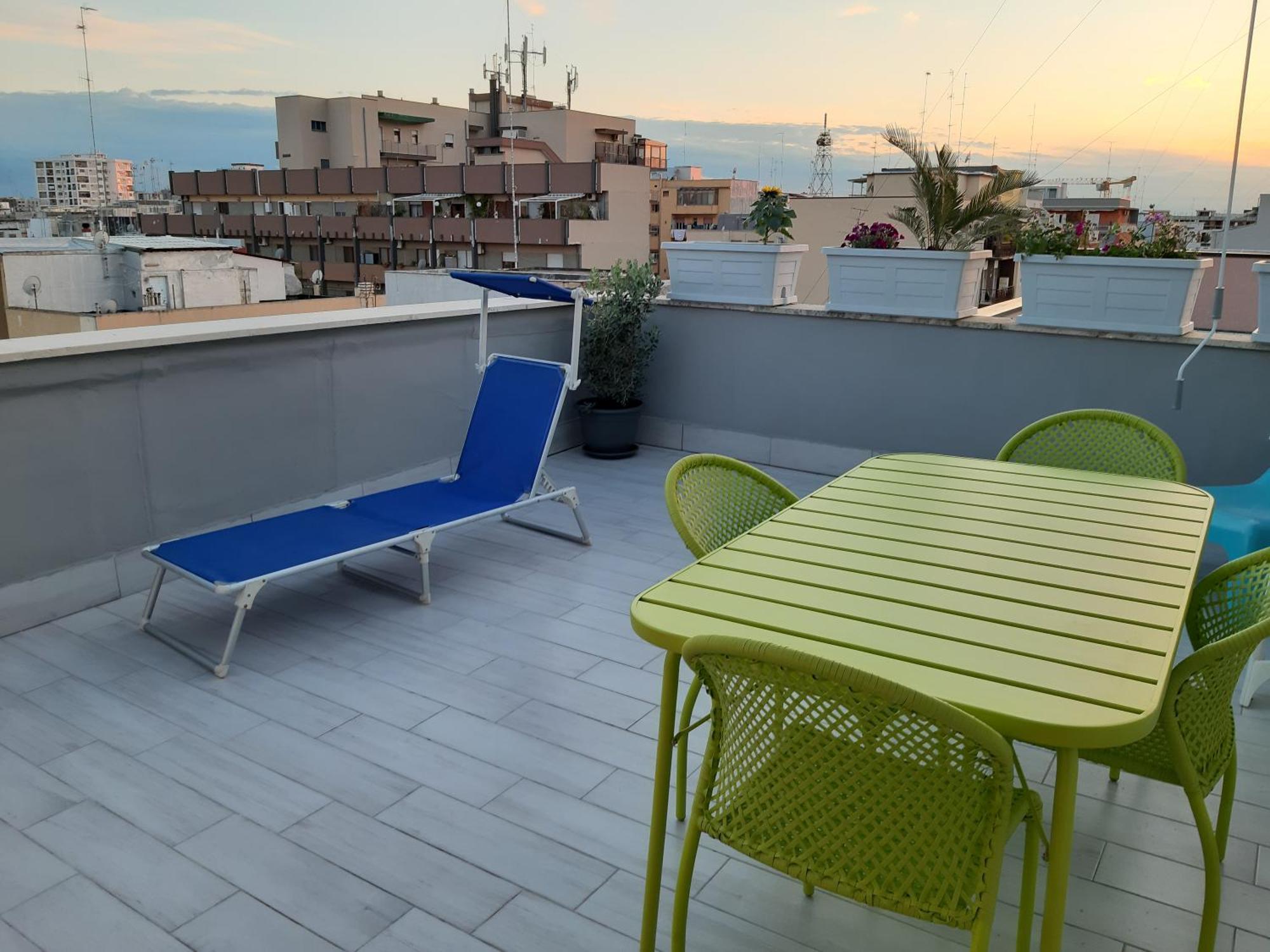 Attico Con Terrazza A Bari Διαμέρισμα Εξωτερικό φωτογραφία