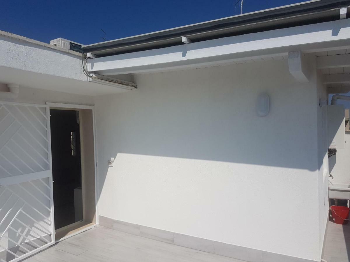 Attico Con Terrazza A Bari Διαμέρισμα Εξωτερικό φωτογραφία